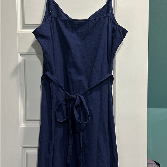 Universal Thread Goods Co. Dress Size Medium - Picture 3 of 4